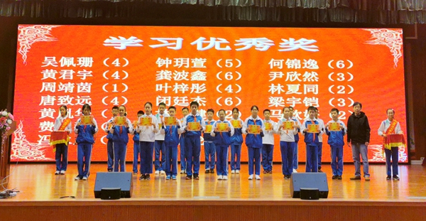 7fce8839d6e13c2fc25d2ec45acdd117.jpg