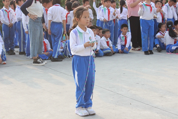 9f3d084aa36d7b6ffe6960c3b9f93d55.jpg