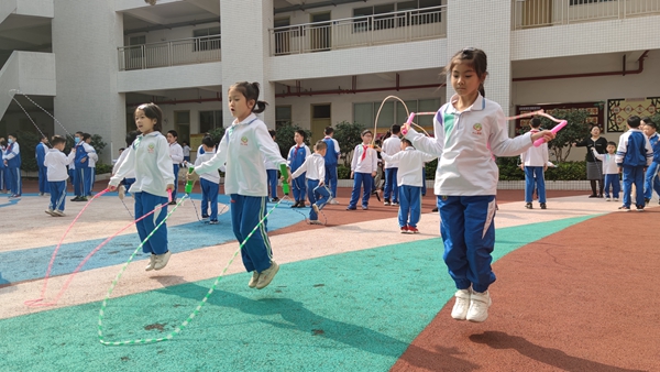 a7c55542acaa8444775ccfa6ead476f3.jpg