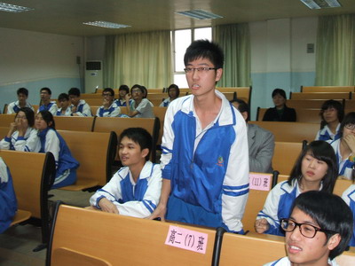 ad4035a1cf4e0379e18e793a4bd9586d.jpg