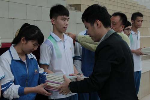 b3270cd1c3c4576cd1470be2baf854d4.jpg