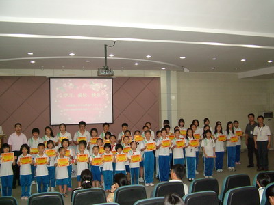b8f80eb7d3ac435bcc3fd279df36966e.jpg