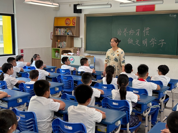 d7d618dafa56f86635cfec84e79f4abd.jpg