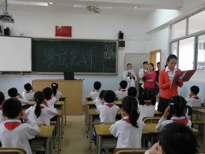 e32272f3fffcff2f94f45af7f70d1436.jpg