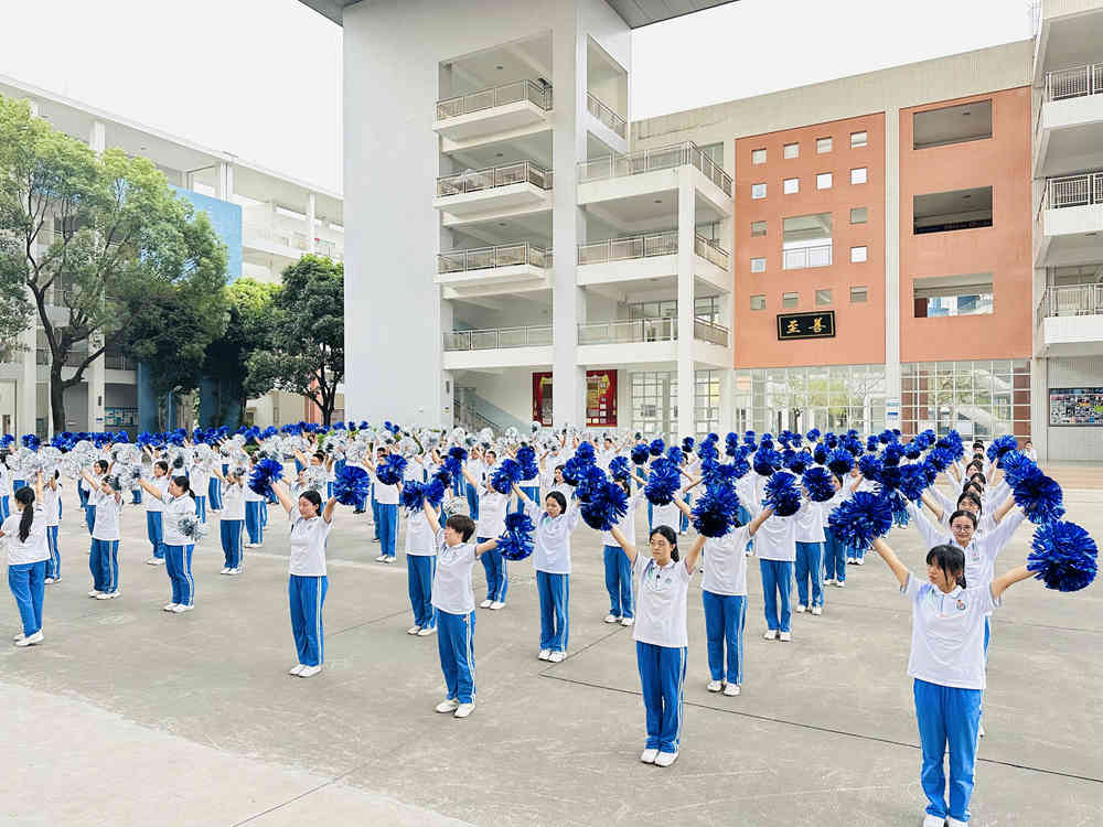 ef75f8bb6c1fd4efe52a23eecc6e49fc.jpg