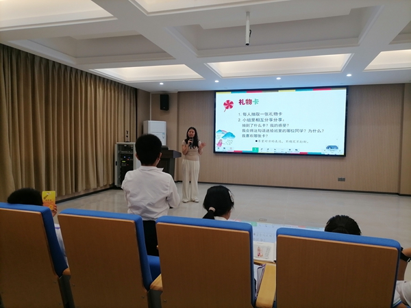f60eb03a99199a280cf579701af0c135.jpg