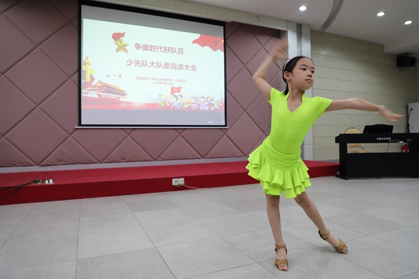fe3f9a4076d491bbfc9e3a40889efaed.jpg