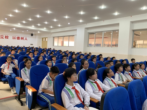 fe6ead5d27da5439f5467b818dbab0f5.jpg