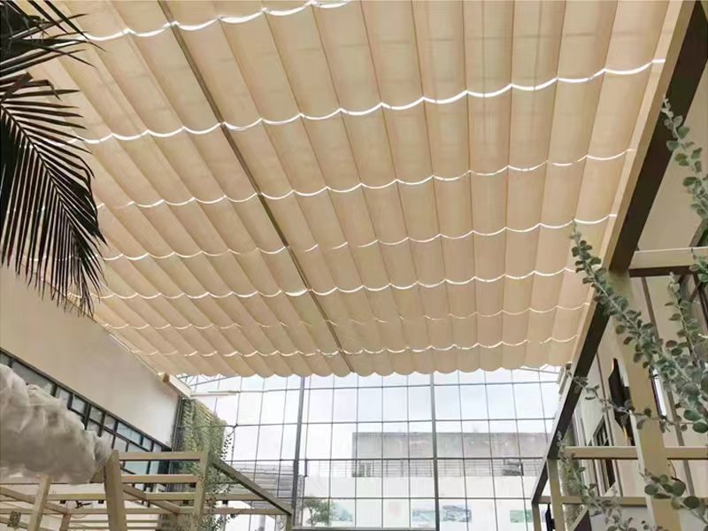 电动折叠式天棚帘