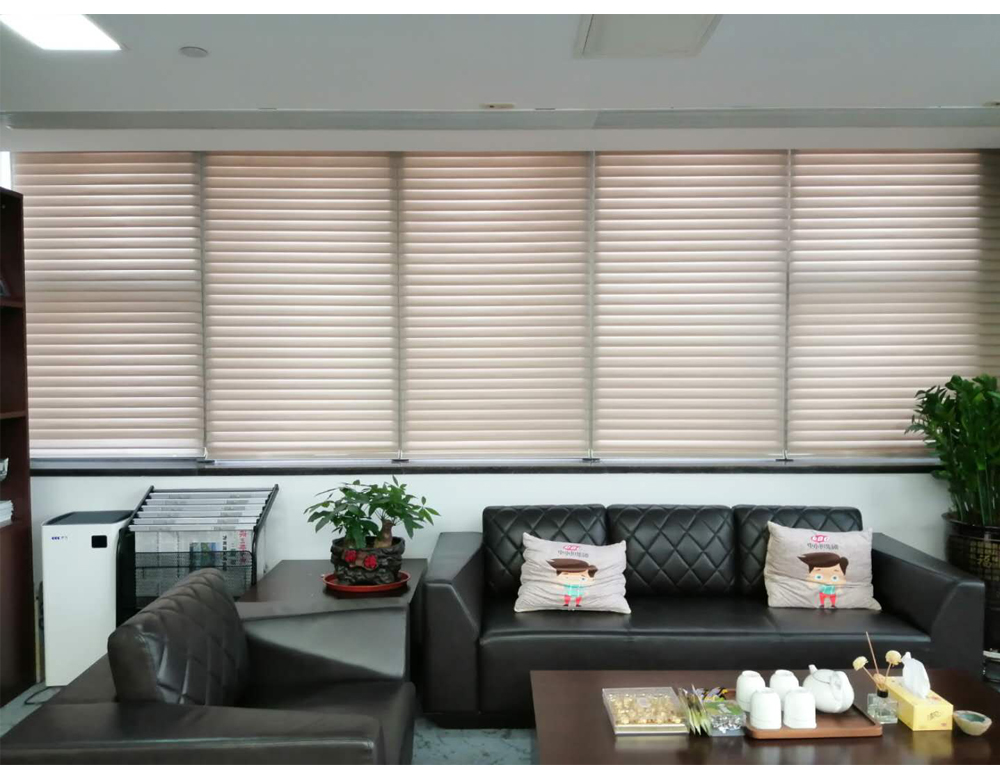 电动香格里拉帘