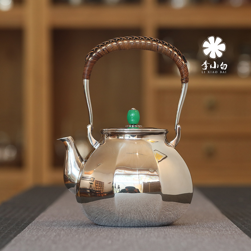 李小白纯银长嘴银壶-玲珑八面