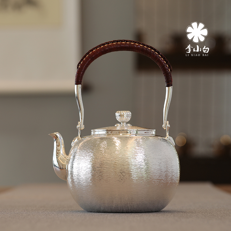 李小白纯银长嘴银壶-横纹壶