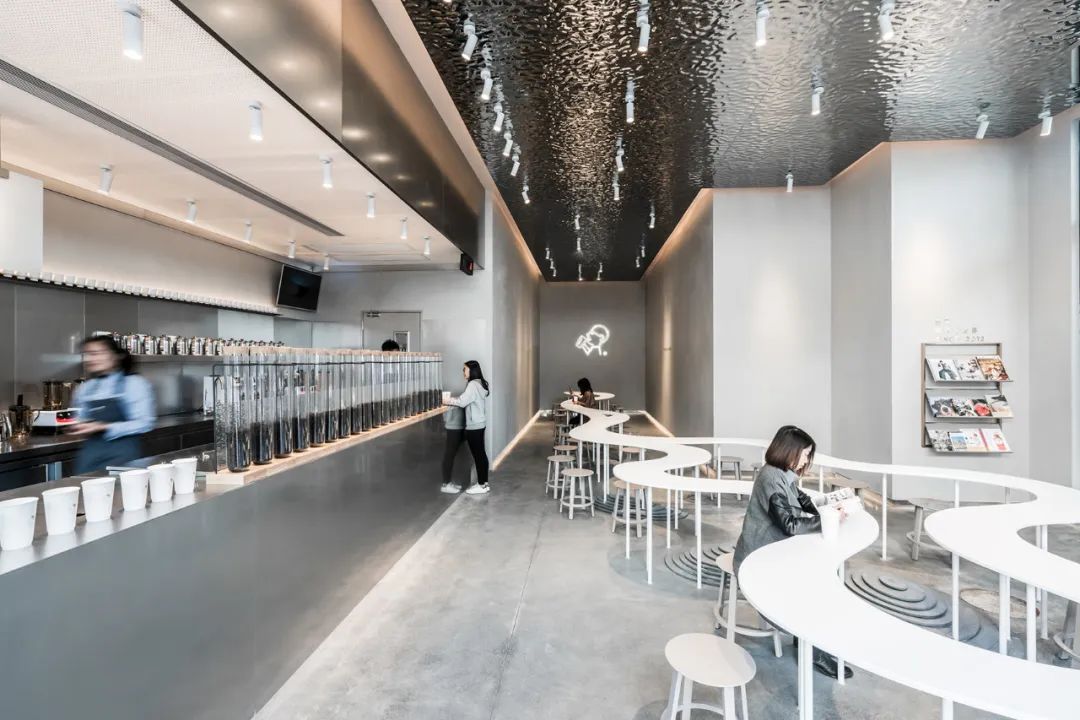 设计师都爱用的一种材材料——竹炭水波纹饰面板