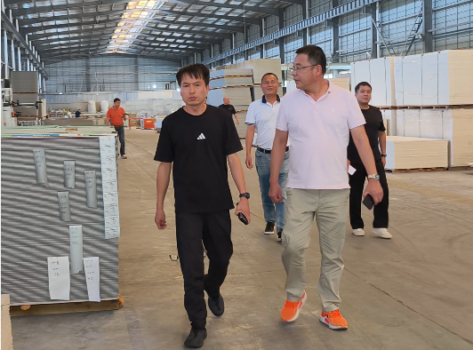 聚力同行，共谋发展！三乐集团莅临我厂参观交流，碰撞合作新火花