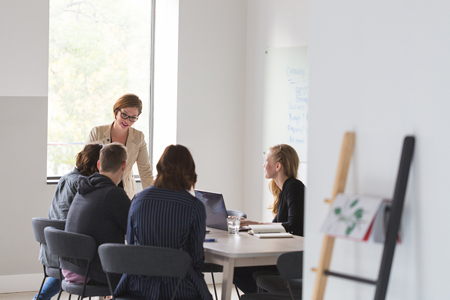   Practical training
……