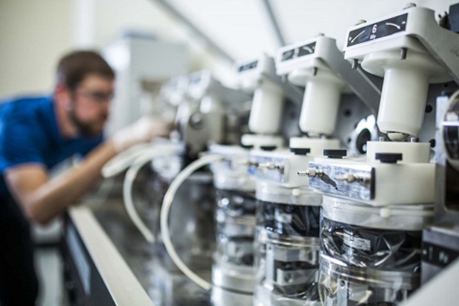  24/7 technical service
……