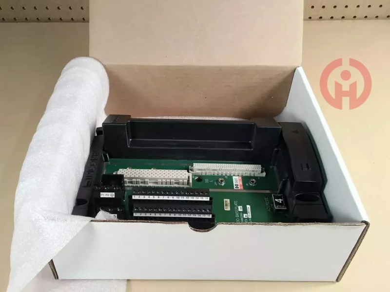 TRICONEX 2401 DO2401 DIGITAL OUTPUT BASEPLATE 24V