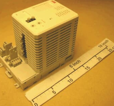 ABB PM825 (model 3BSE010796R1)