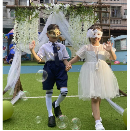 城堡时光里的爱 |恒星幼儿园毕业成长礼